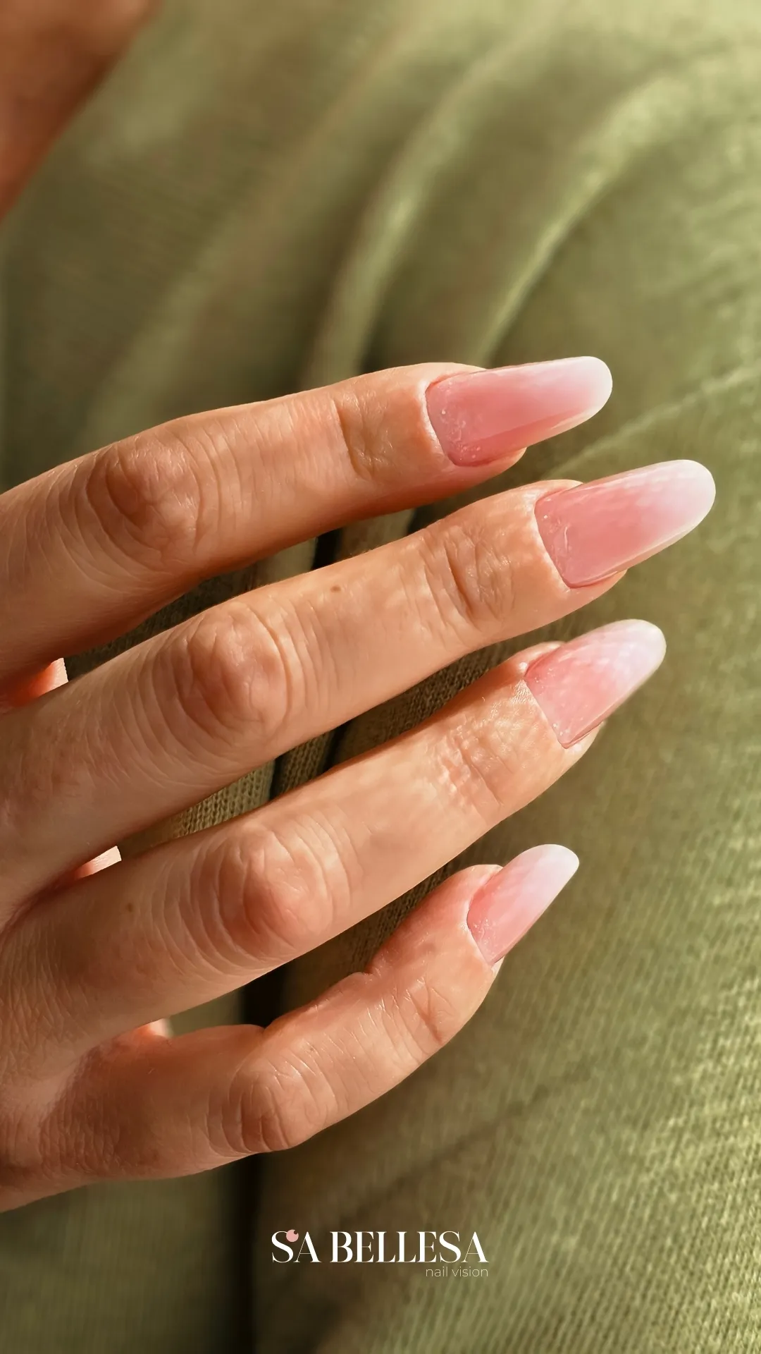 Babyboomer unghie come sfumare l’Acrygel OUI per un effetto naturale